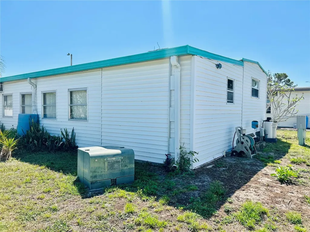 9790 66th Street N Pinellas Park FL 33782