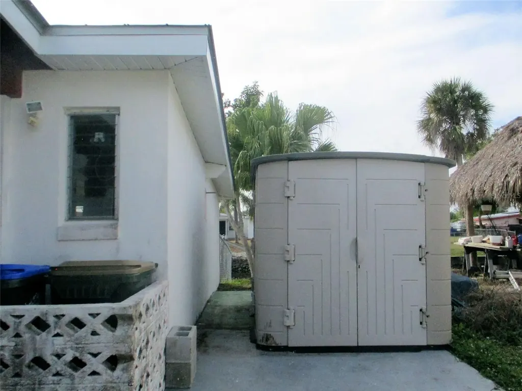 6339 Pontiac Lane North Port FL 34287