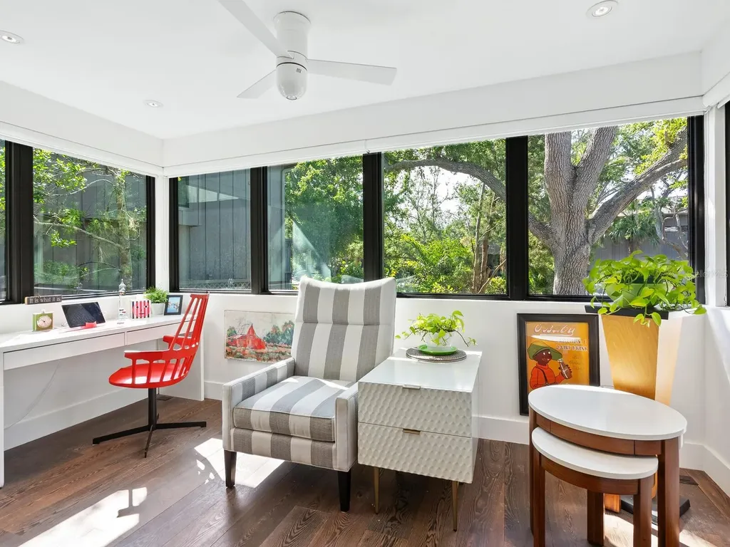 1493 Landings Lake Drive Sarasota FL 34231