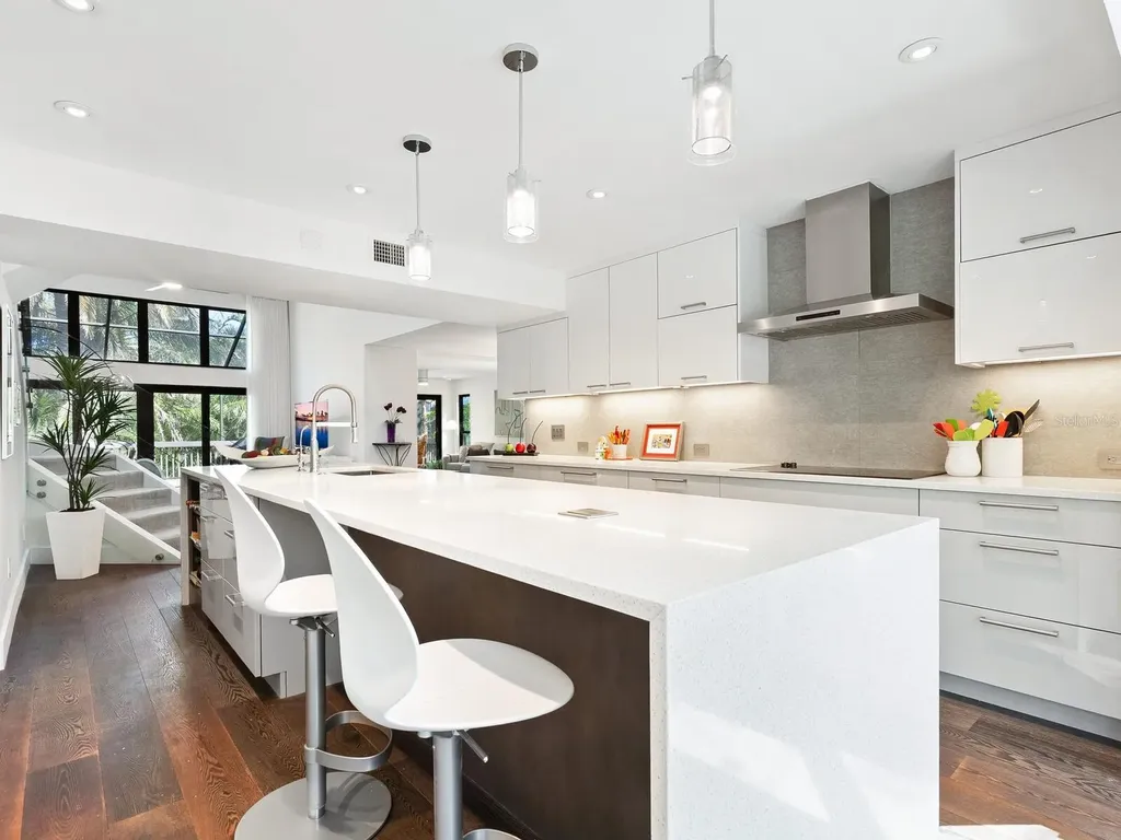 1493 Landings Lake Drive Sarasota FL 34231