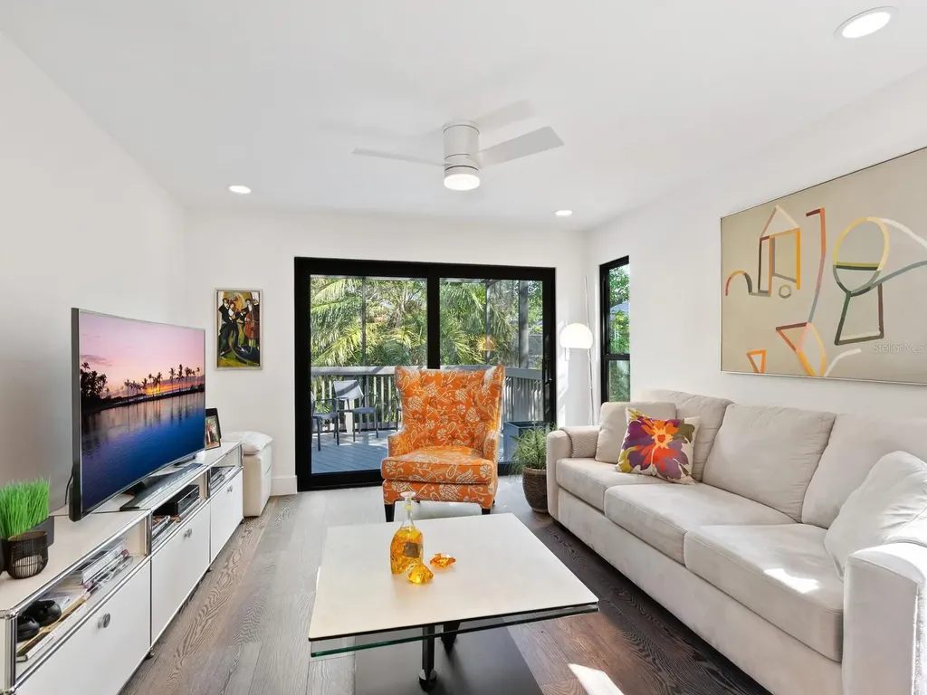 1493 Landings Lake Drive Sarasota FL 34231