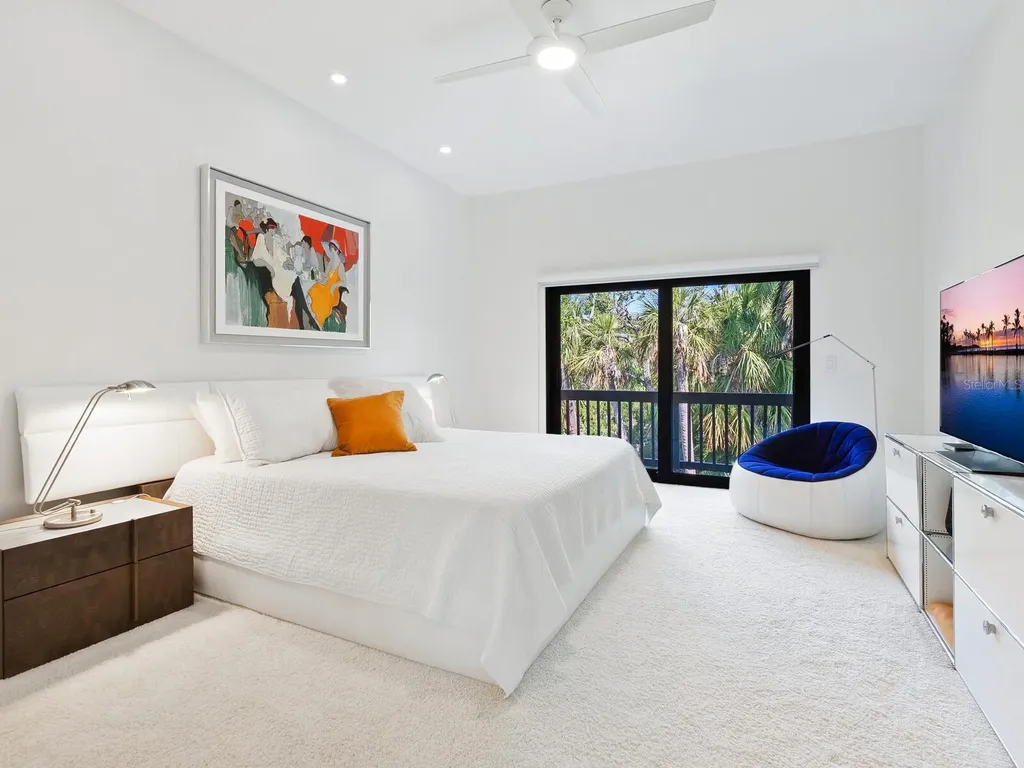 1493 Landings Lake Drive Sarasota FL 34231