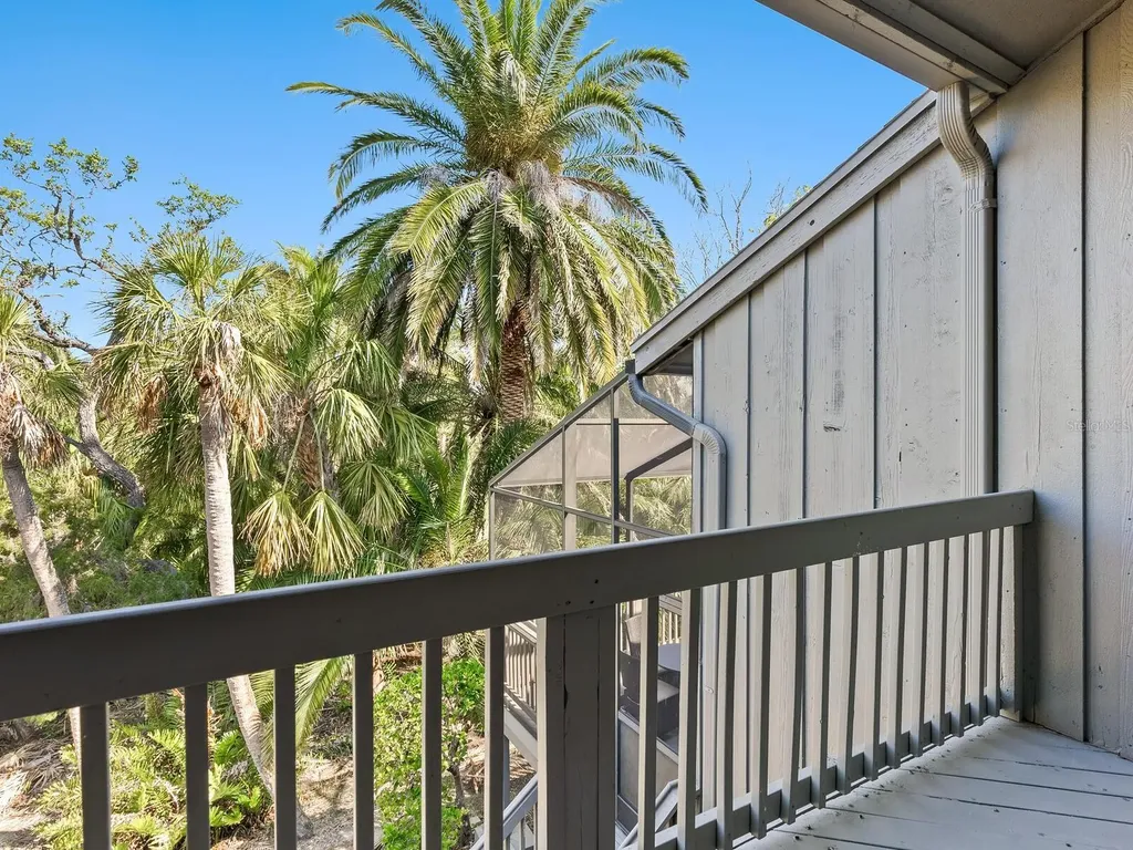 1493 Landings Lake Drive Sarasota FL 34231