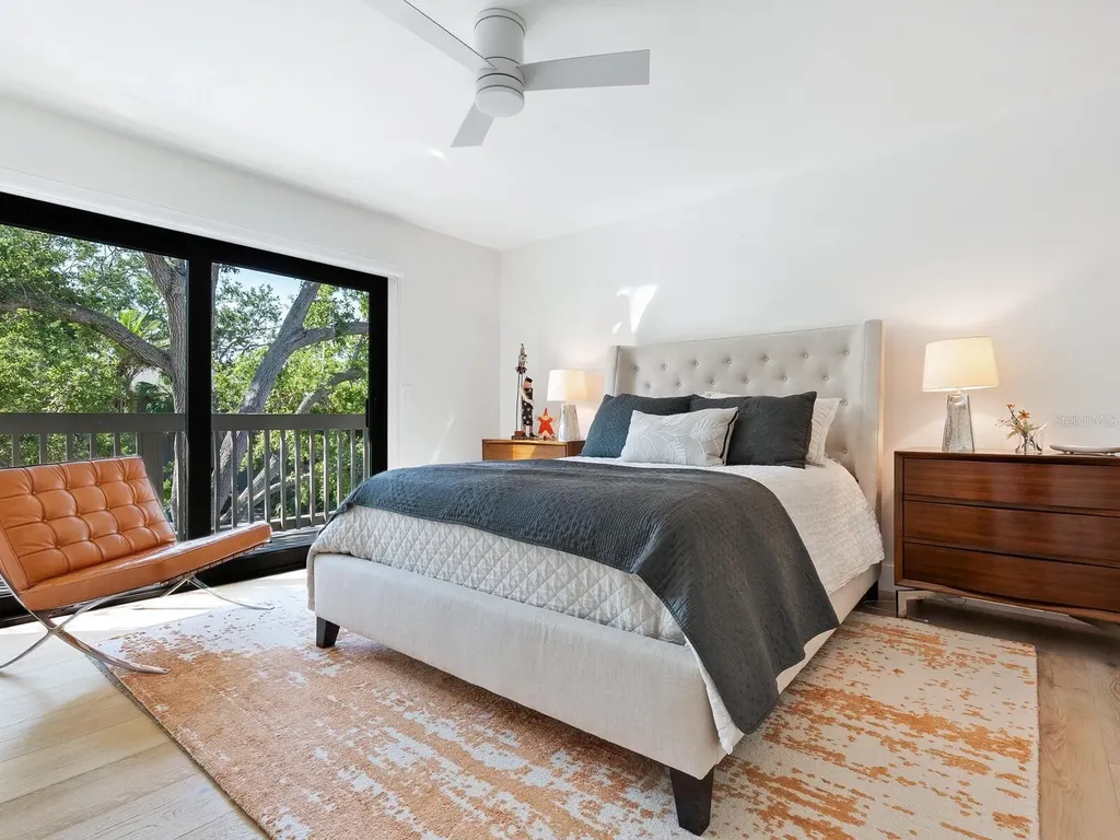 1493 Landings Lake Drive Sarasota FL 34231