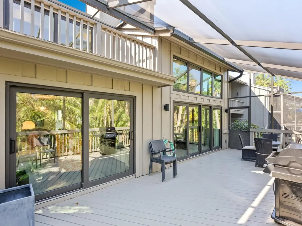 1493 Landings Lake Drive Sarasota FL 34231