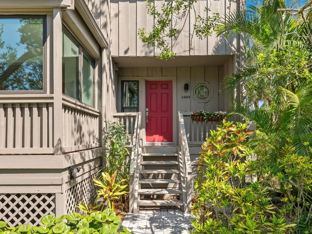 1493 Landings Lake Drive Sarasota FL 34231