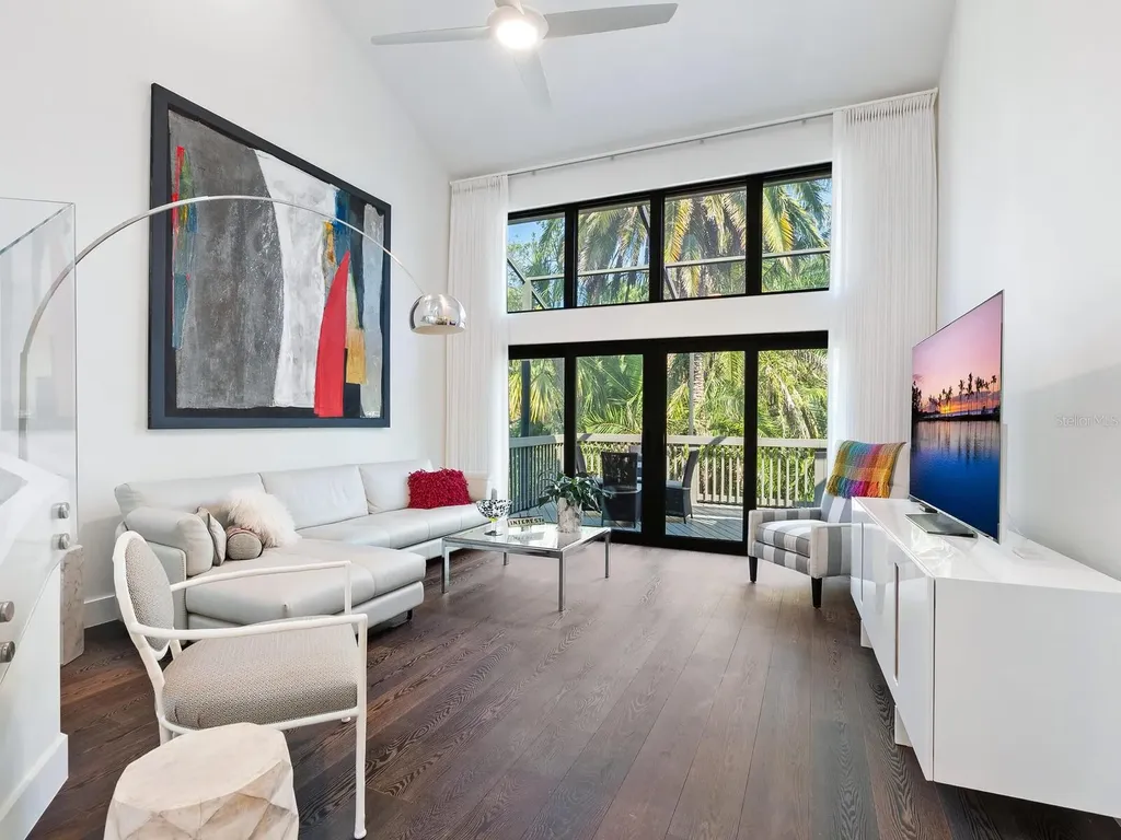 1493 Landings Lake Drive Sarasota FL 34231