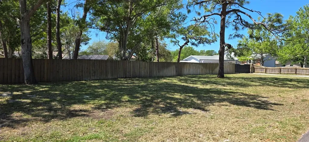 13296 98th Avenue N Seminole FL 33776