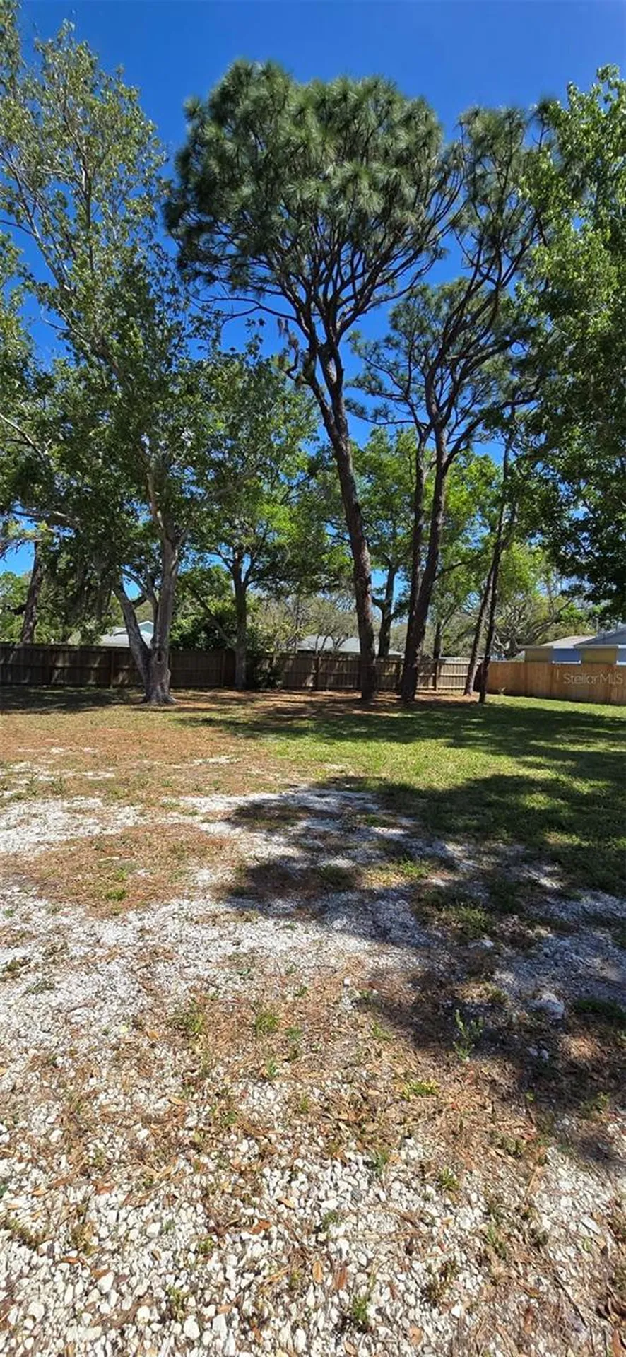 13296 98th Avenue N Seminole FL 33776