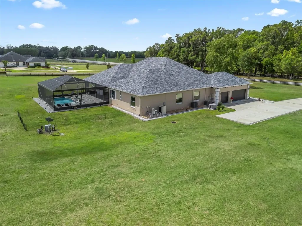 7161 NE 22nd Court Road Ocala FL 34479