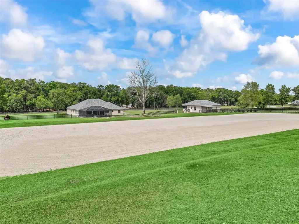 7161 NE 22nd Court Road Ocala FL 34479