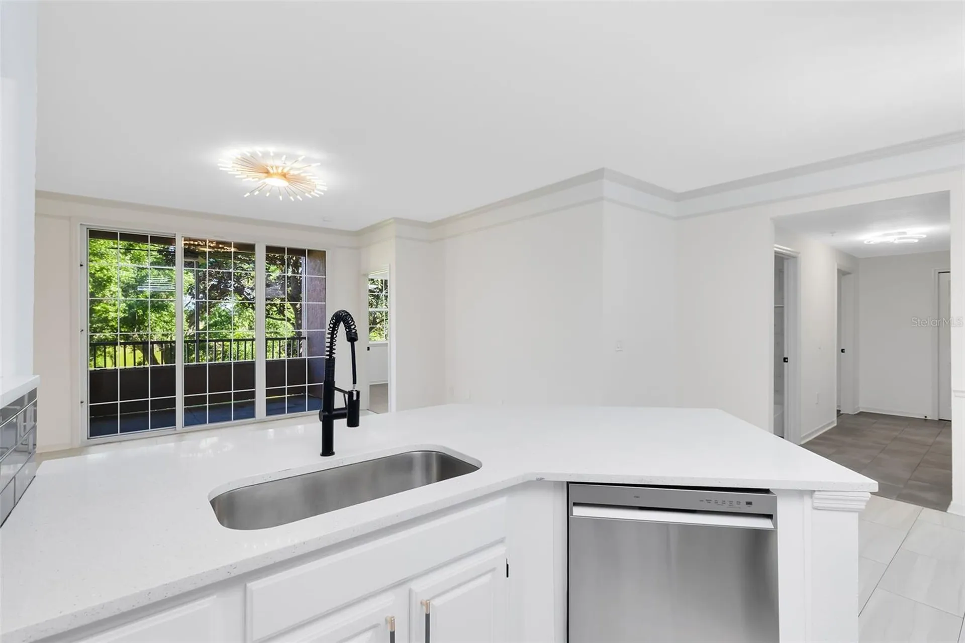 6685 Queens Borough Avenue Orlando FL 32835