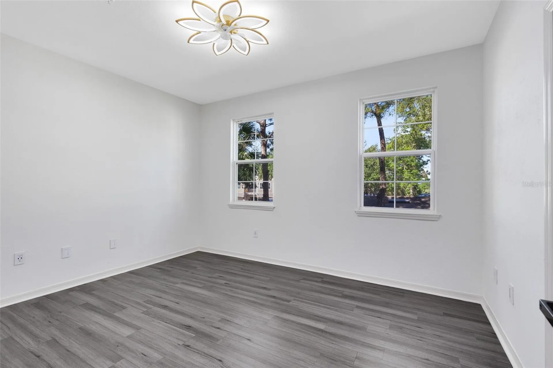 6685 Queens Borough Avenue Orlando FL 32835