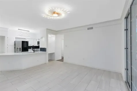 6685 Queens Borough Avenue Orlando FL 32835