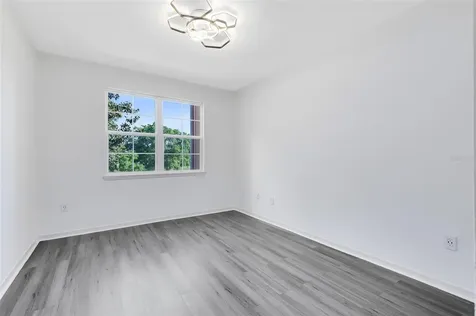 6685 Queens Borough Avenue Orlando FL 32835