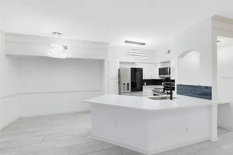 6685 Queens Borough Avenue Orlando FL 32835