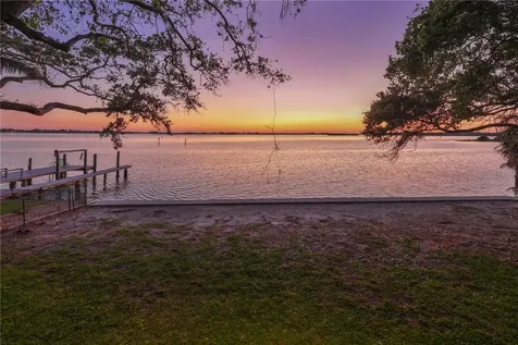 2458 Keystone Court N St Petersburg FL 33710