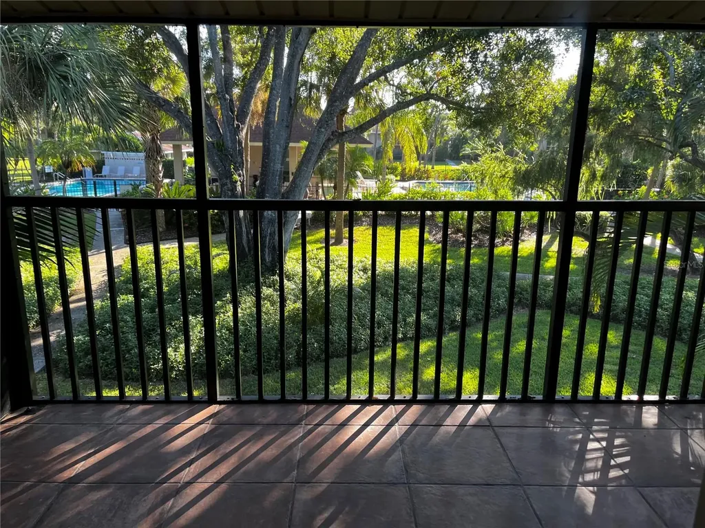 900 La Costa Circle Sarasota FL 34237