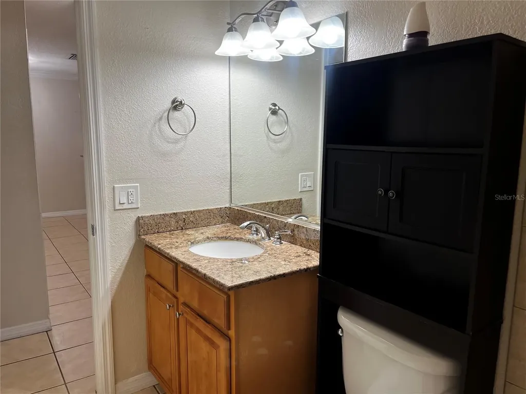 900 La Costa Circle Sarasota FL 34237