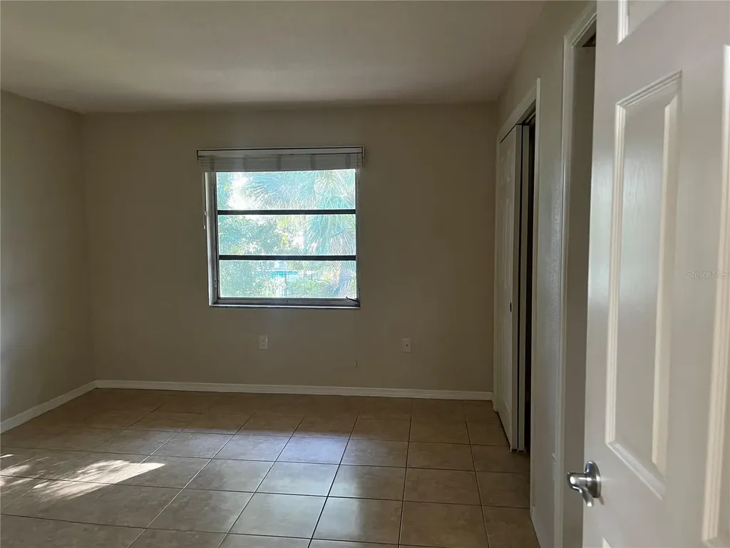 900 La Costa Circle Sarasota FL 34237