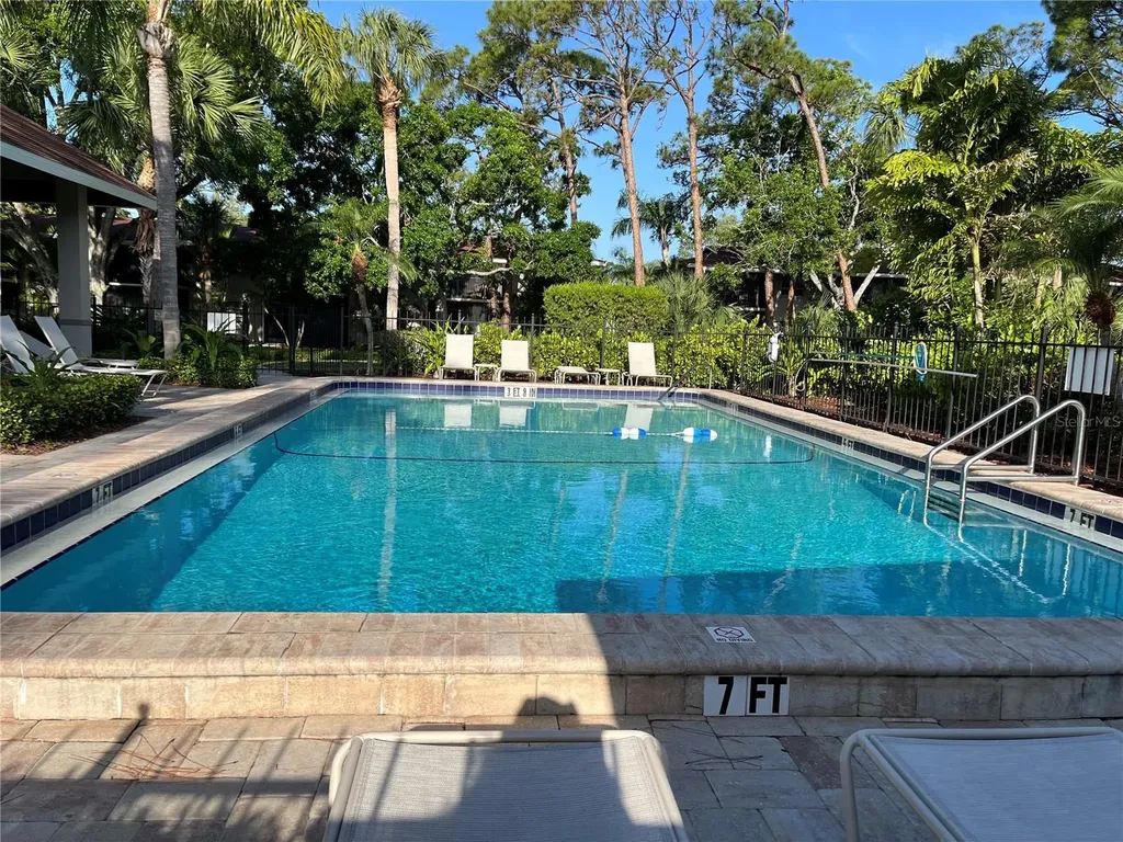 900 La Costa Circle Sarasota FL 34237