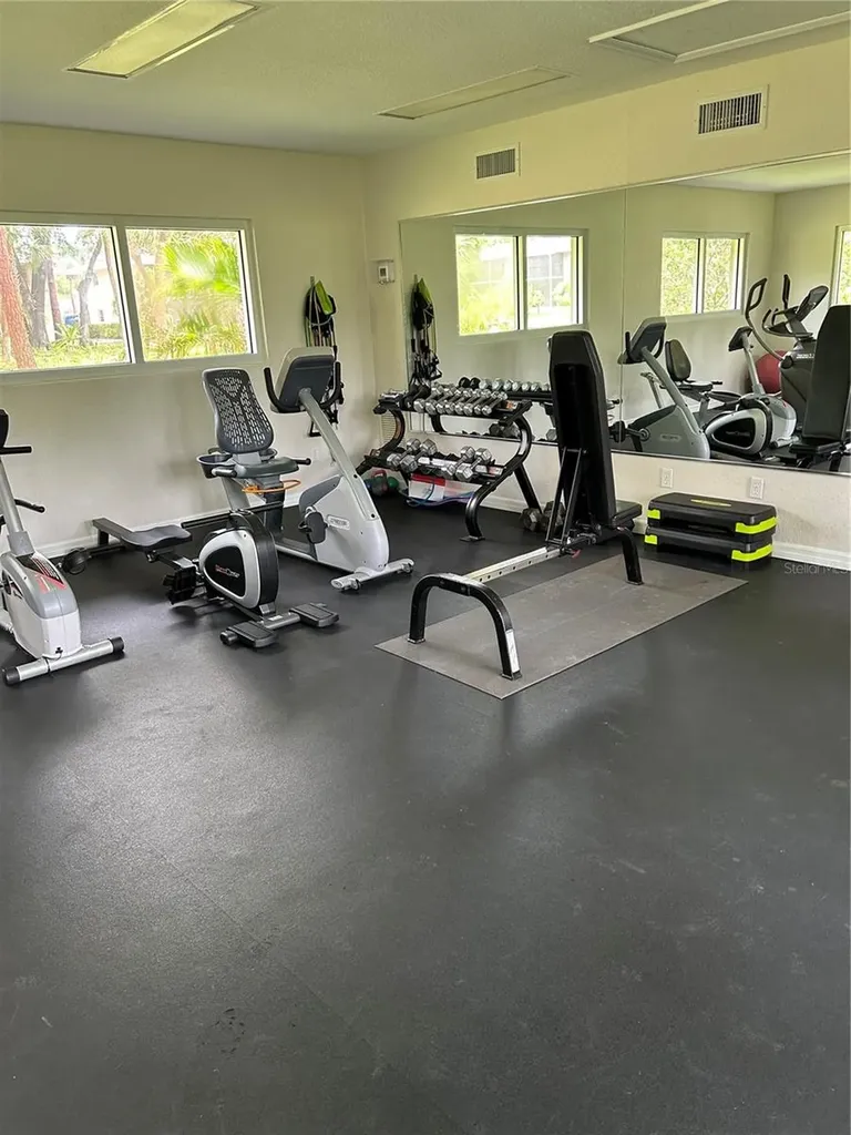 900 La Costa Circle Sarasota FL 34237