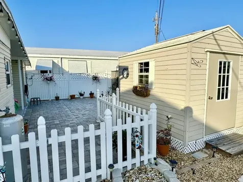 2094 Detroiter Street Sarasota FL 34231