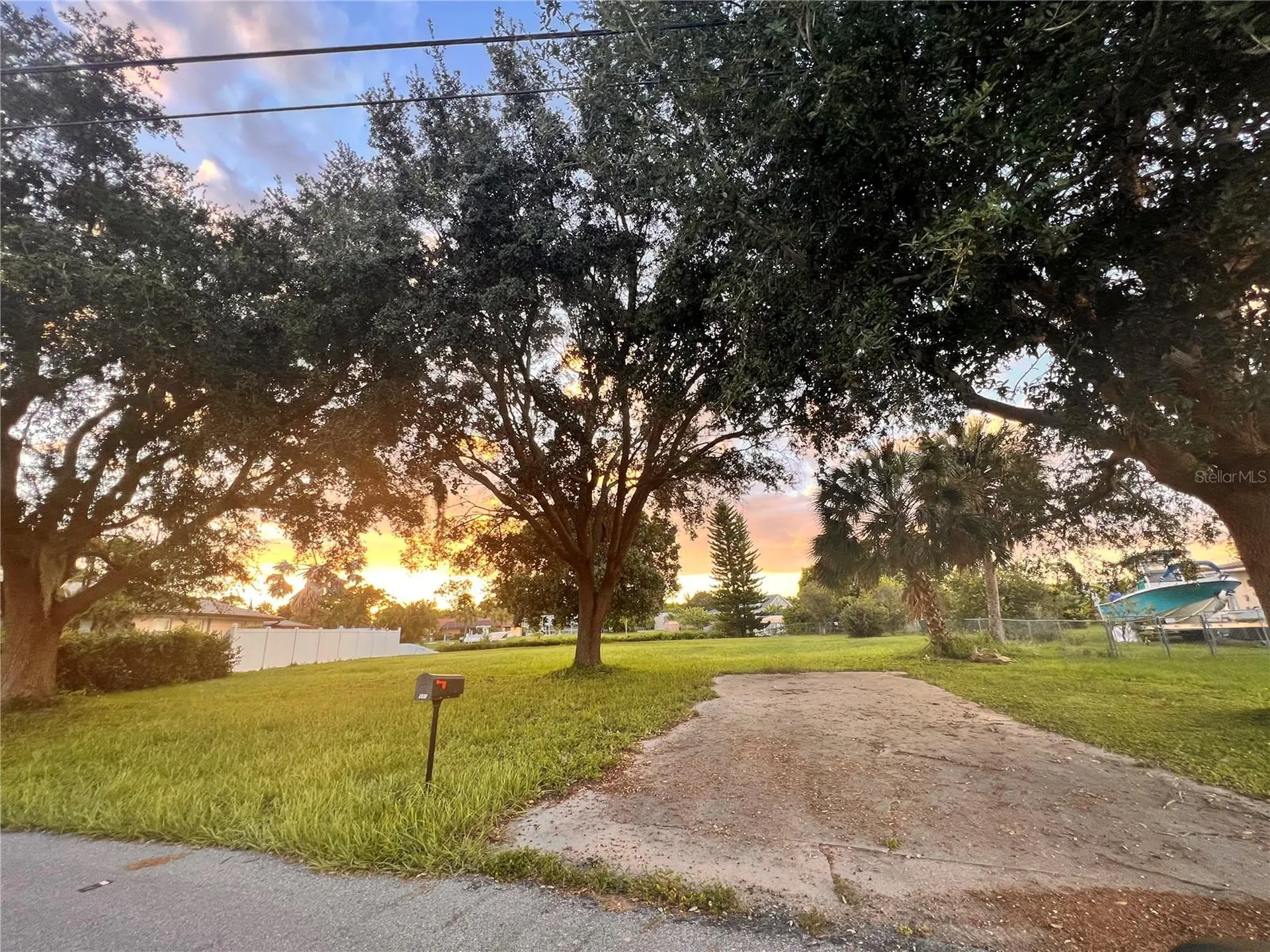 550 E Tarpon Boulevard NW Port Charlotte FL 33952