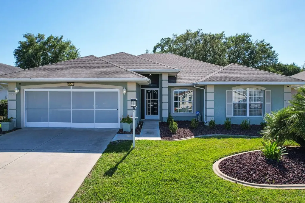 21749 King John Street Leesburg FL 34748