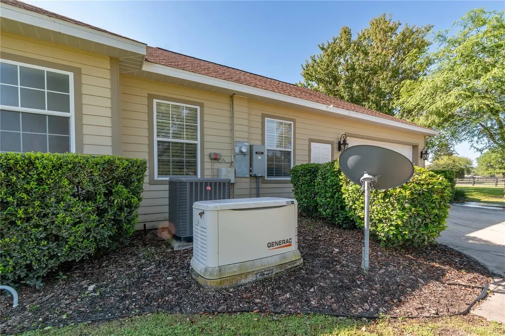5363 NW 153rd Court Morriston FL 32668