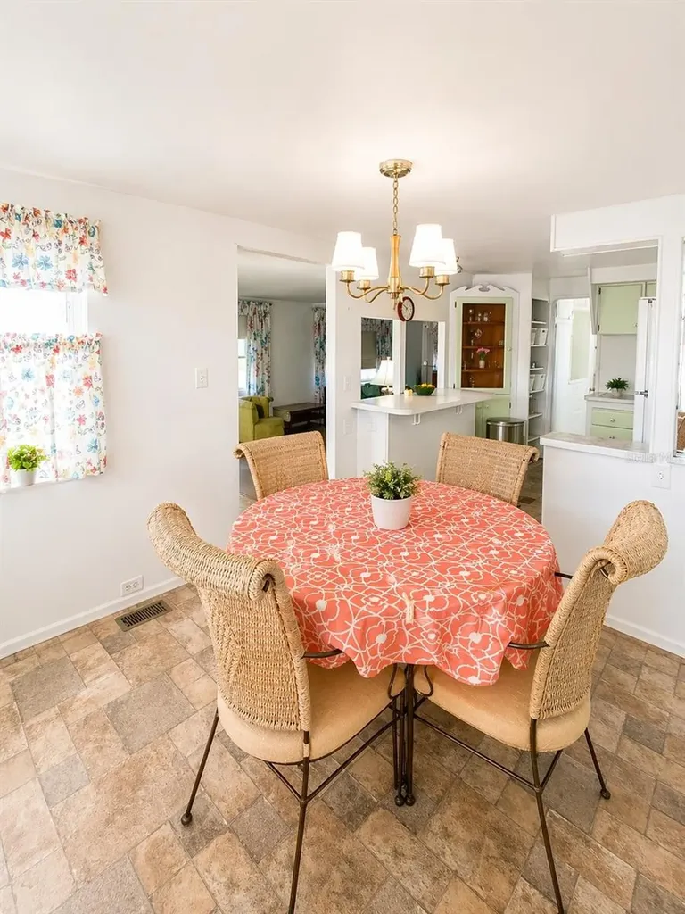 6618 Oregon Street Bradenton FL 34207