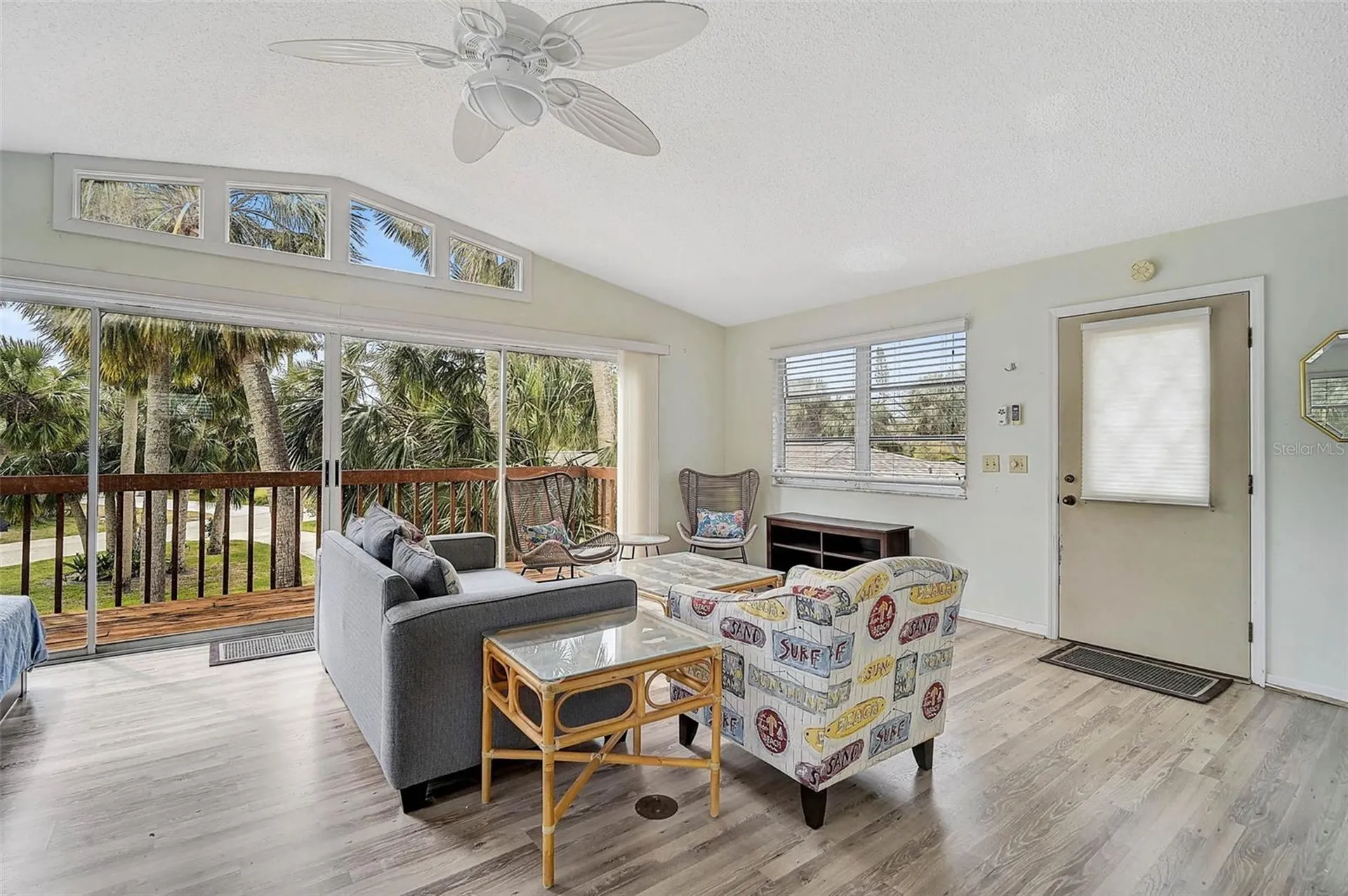 105 Island Circle Sarasota FL 34242