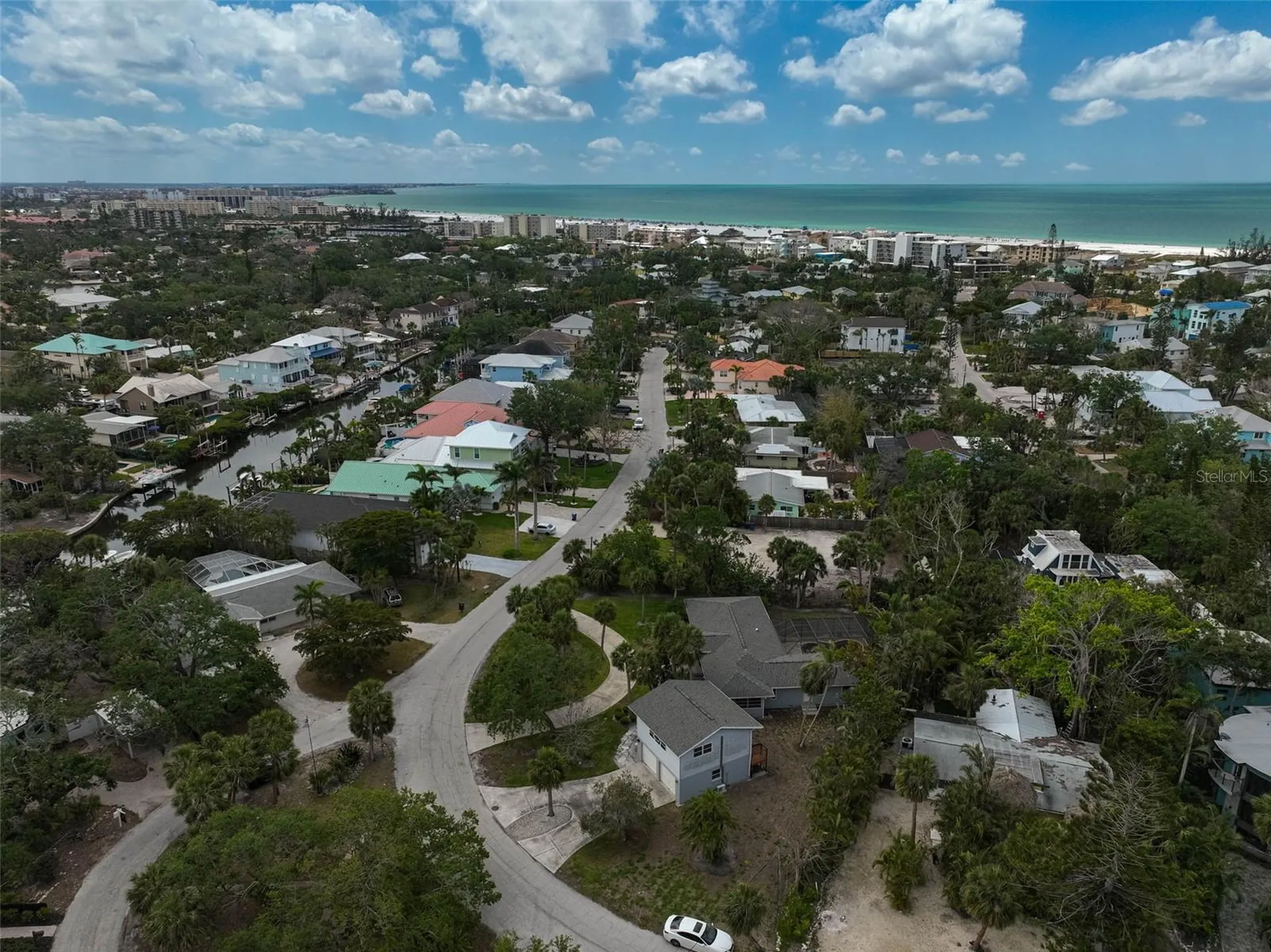 105 Island Circle Sarasota FL 34242