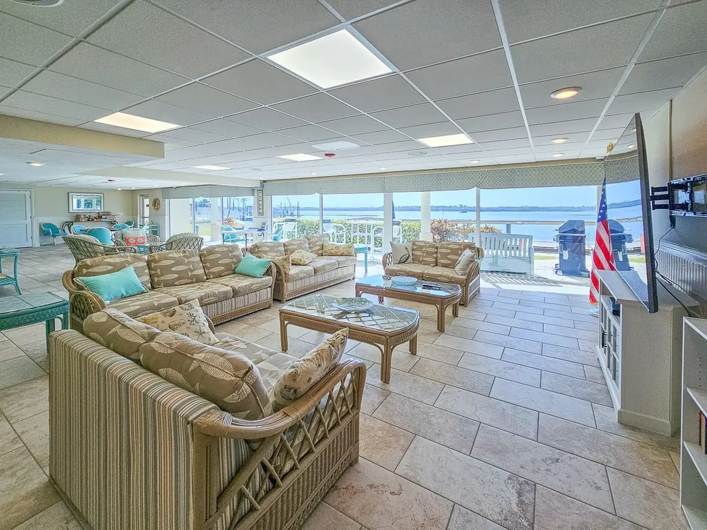 3606 S Peninsula Drive Port Orange FL 32127