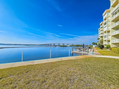 3606 S Peninsula Drive Port Orange FL 32127
