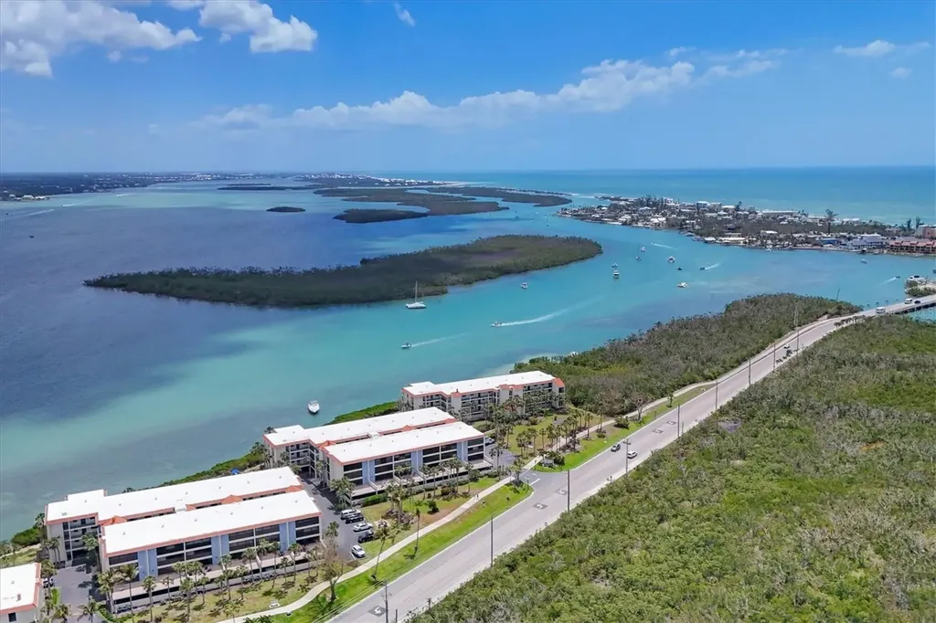 1701 Beach Road Englewood FL 34223