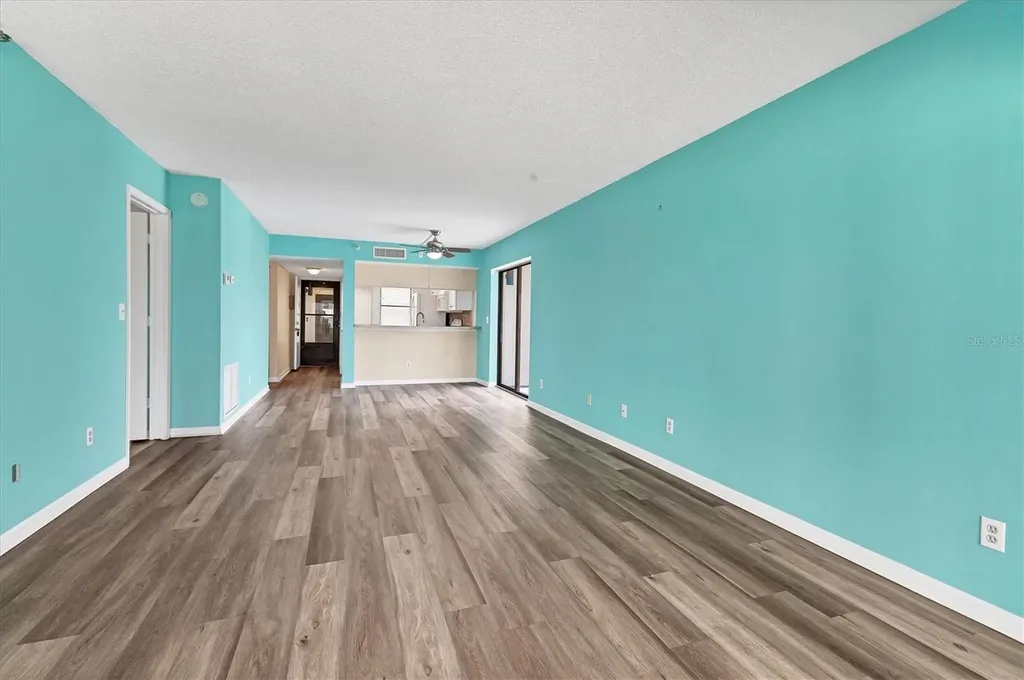 1701 Beach Road Englewood FL 34223