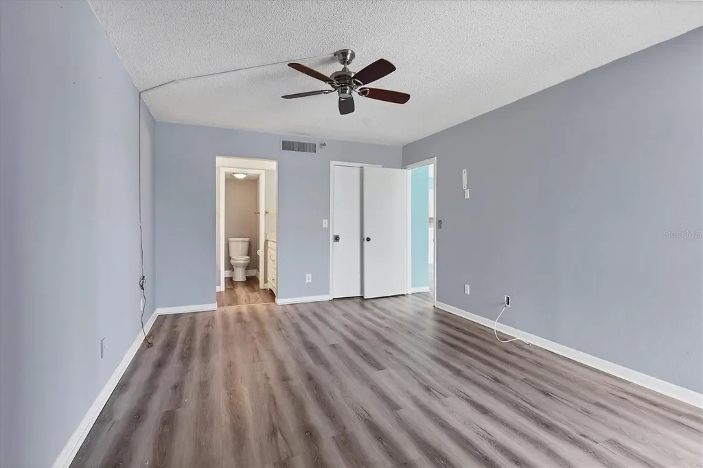 1701 Beach Road Englewood FL 34223