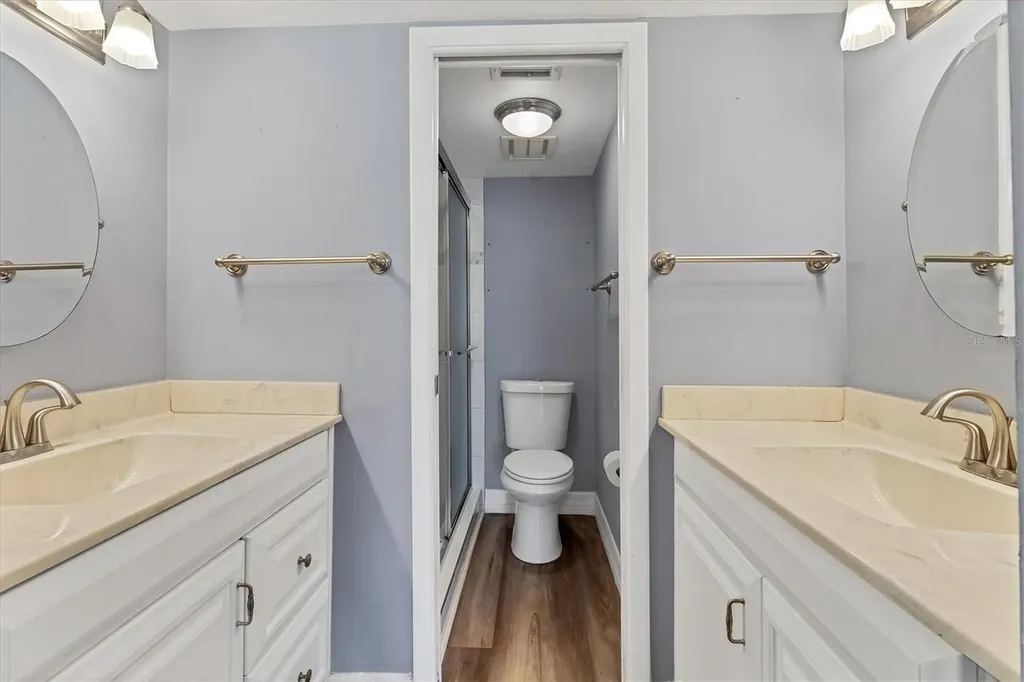 1701 Beach Road Englewood FL 34223