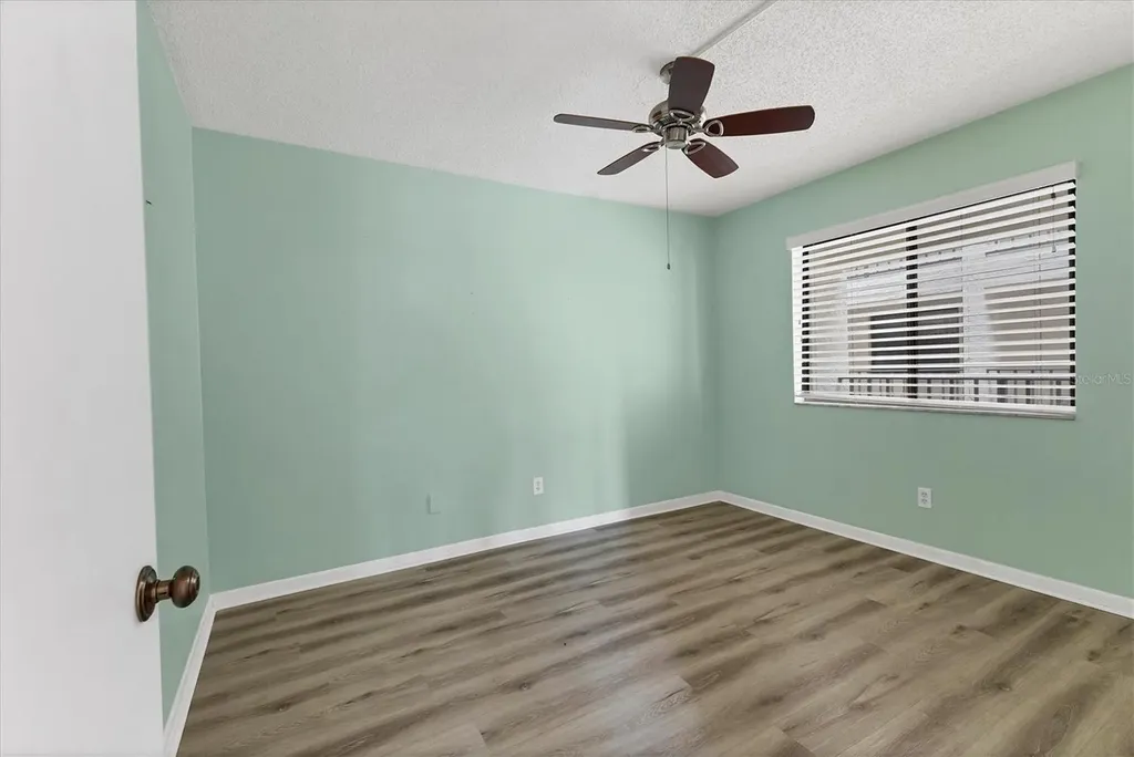 1701 Beach Road Englewood FL 34223