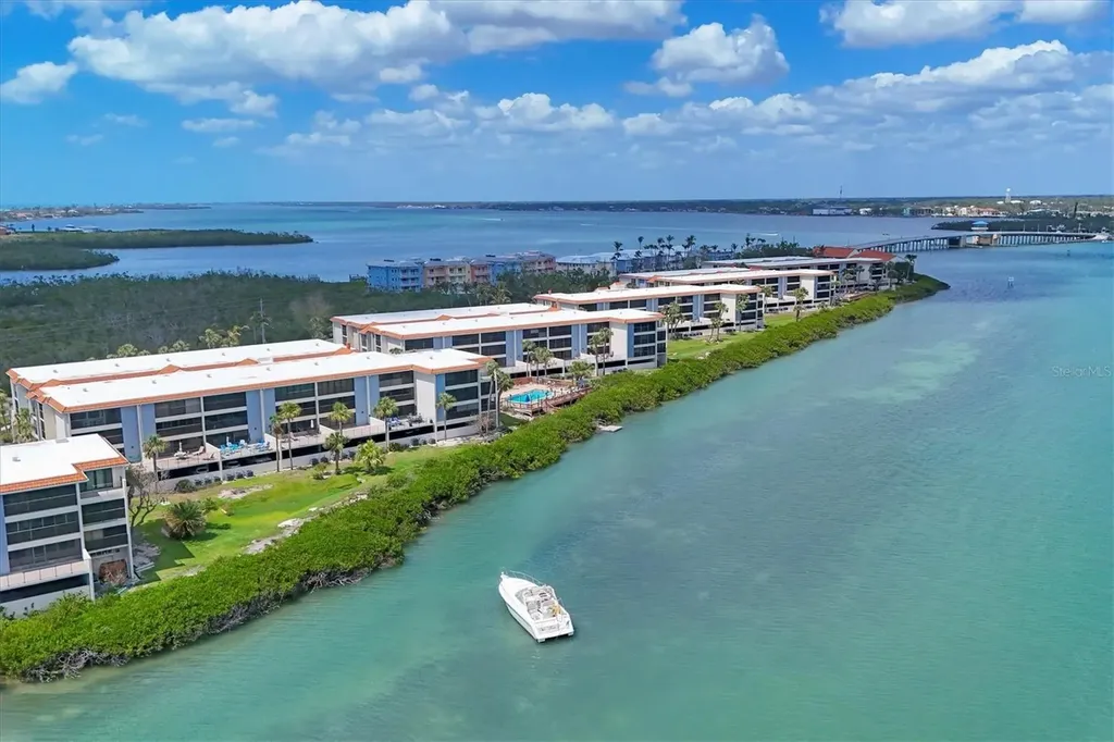 1701 Beach Road Englewood FL 34223