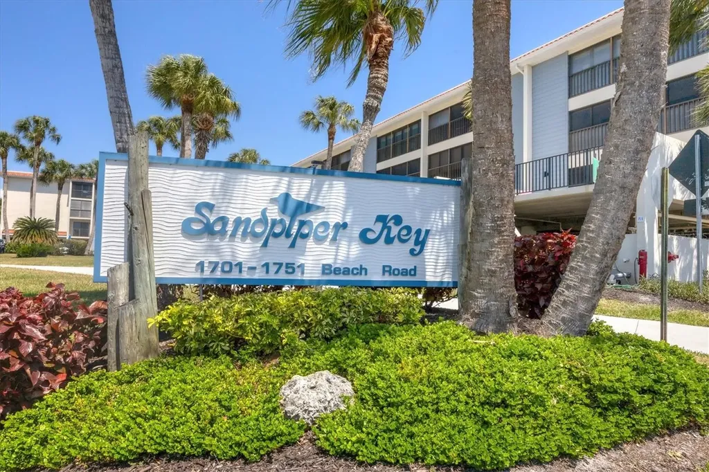 1701 Beach Road Englewood FL 34223