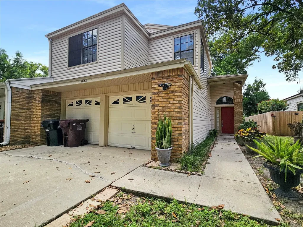 2832 Risser Avenue Orlando FL 32812