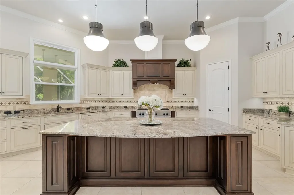 14742 NW 11th Place Newberry FL 32669