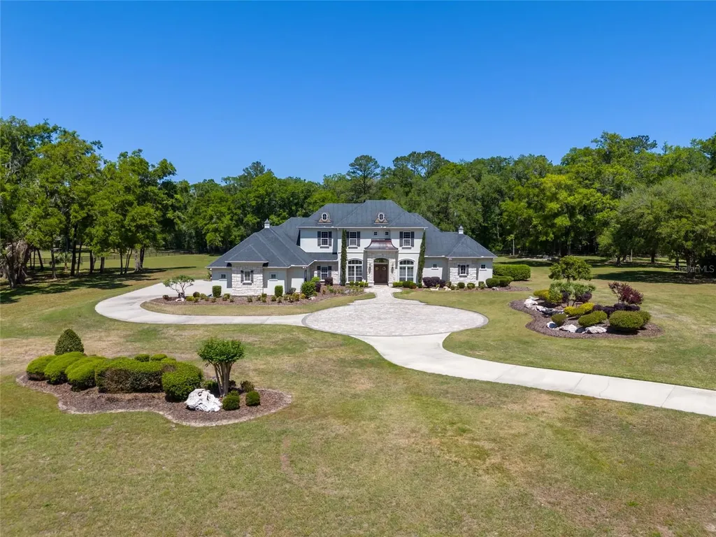 14742 NW 11th Place Newberry FL 32669