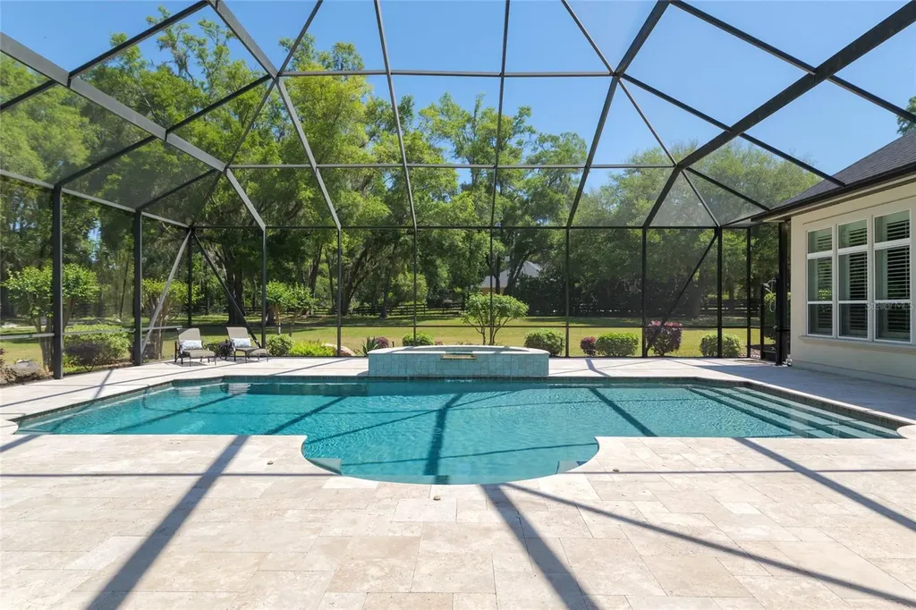 14742 NW 11th Place Newberry FL 32669