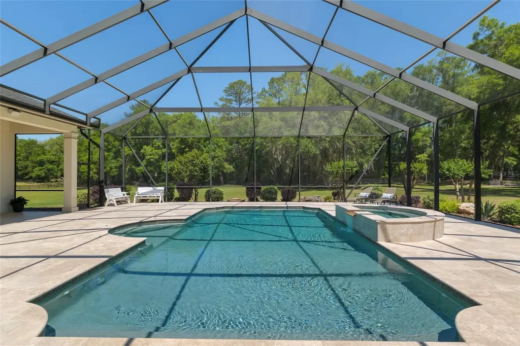14742 NW 11th Place Newberry FL 32669