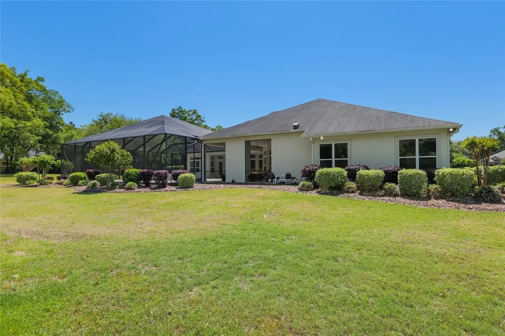 14742 NW 11th Place Newberry FL 32669