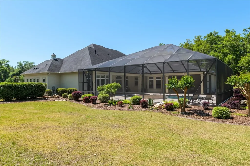 14742 NW 11th Place Newberry FL 32669