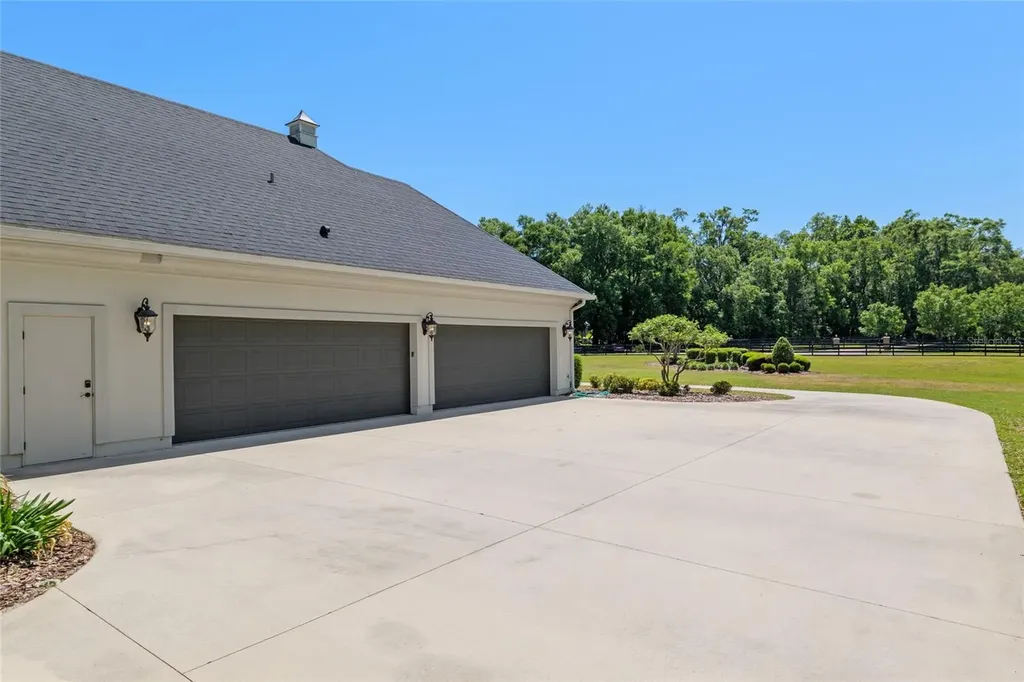 14742 NW 11th Place Newberry FL 32669